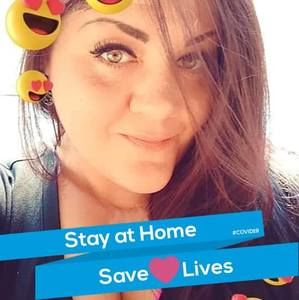 Meet your Posher, Davine